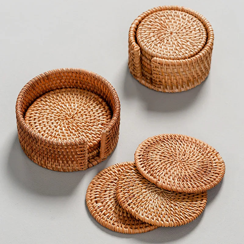 Conjunto de Porta-Copos de Rattan - Sofisticação Natural