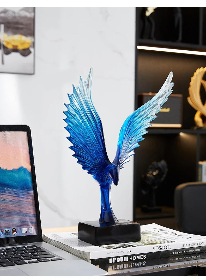 Estatueta Asas Etéreas - Decoração Elegante
