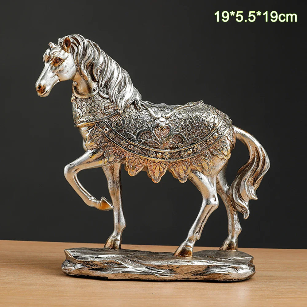Escultura Equestre Majestosa em Resina