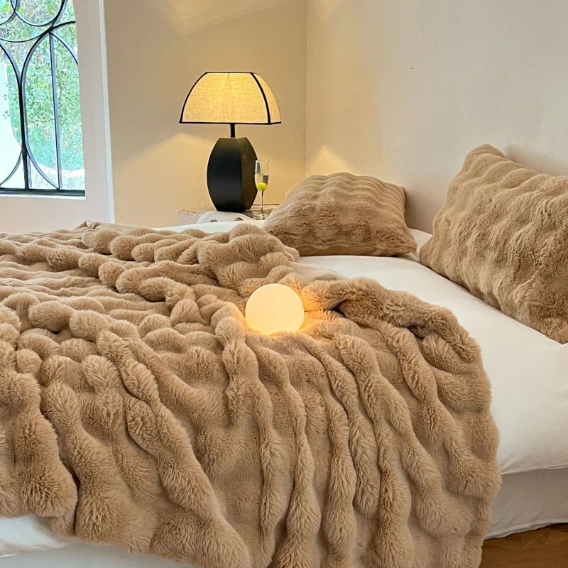 Manta de Luxo em Couro Sintético - Sofisticação e Conforto