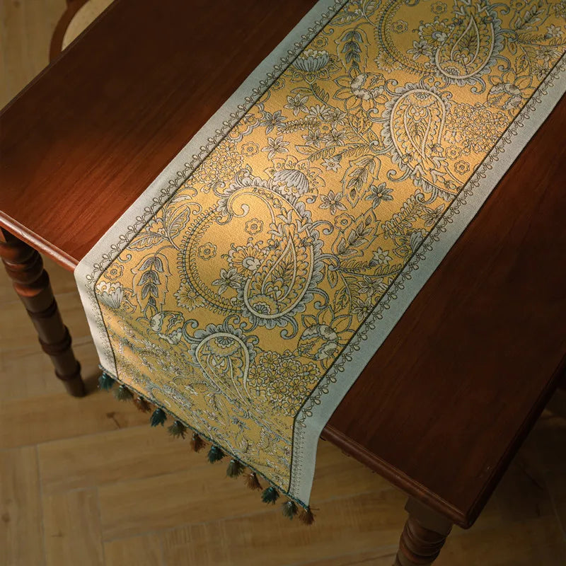 Toalha de Mesa Jacquard Floral com Franjas Elegantes