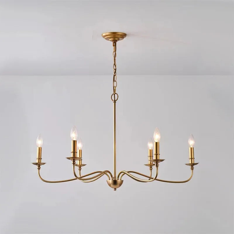 Elegante Candelabro de Ferro Forjado